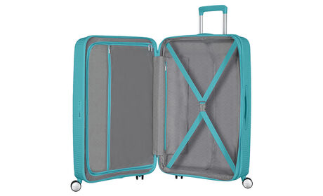 Wewnętrzna organizacja z dodatkową kieszenią zapinaną na suwak