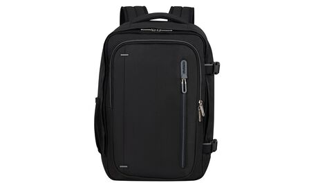 Fitting ryanair free-on-board cabin bag policy