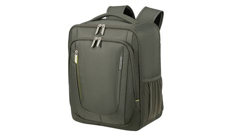 Fitting Ryanair and Wizz Air free-on-board cabin bag policy