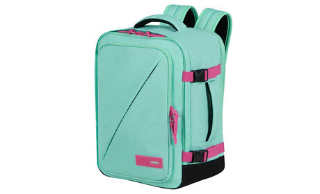 Fitting Ryanair and Wizz Air free-on-board cabin bag policy