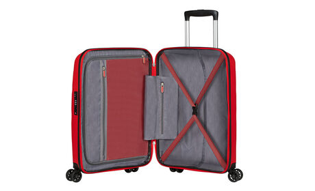 Wewnętrzna organizacja z dodatkową kieszenią zapinaną na zamek błyskawiczny