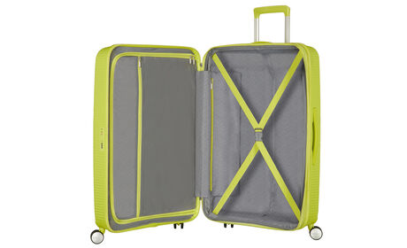 Wewnętrzna organizacja z dodatkową kieszenią zapinaną na suwak