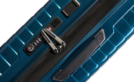 Practical interior with expandability