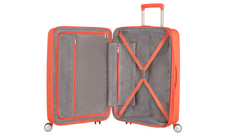 Wewnętrzna organizacja z dodatkową kieszenią zapinaną na suwak