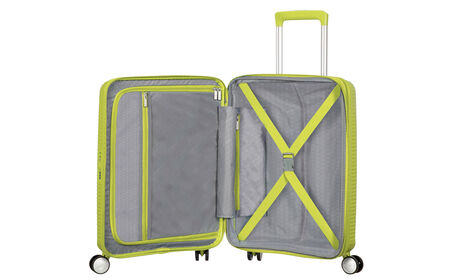 Wewnętrzna organizacja z dodatkową kieszenią zapinaną na suwak