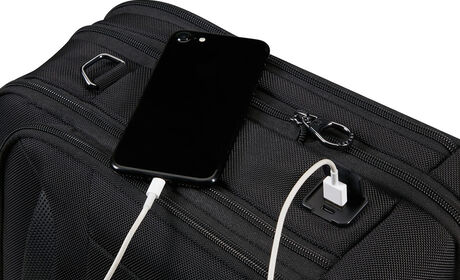 Dwa wbudowane porty USB