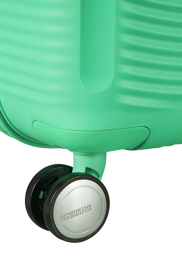 American Tourister Soundbox Spinner 55  Deep Mint