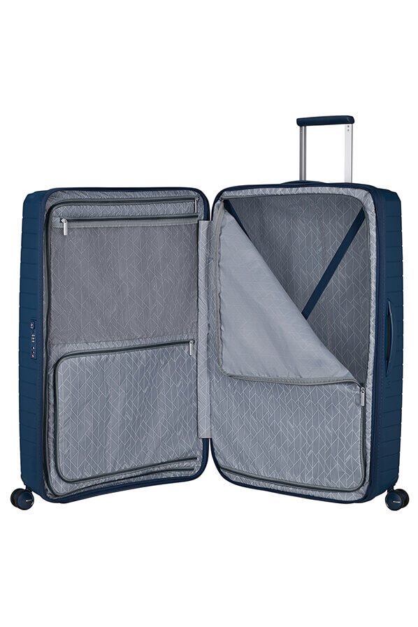 American Tourister FastForward Spinner 83/31 TSA EXP 83cm  Navy Blue