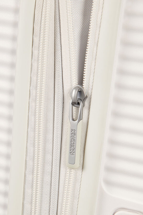 American Tourister Soundbox Spinner Expandable 77cm Pure White