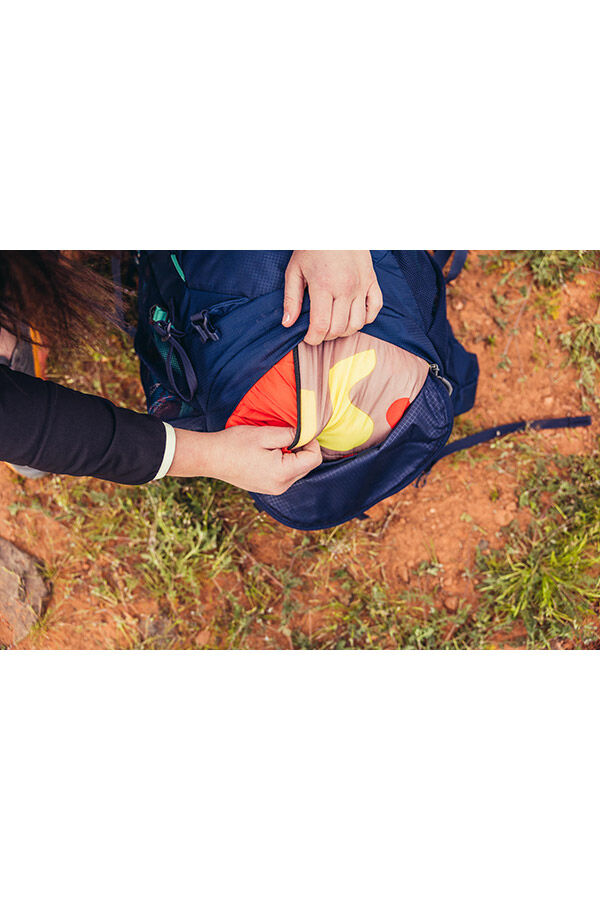 Gregory T AMBER 34 RC  Arctic Navy