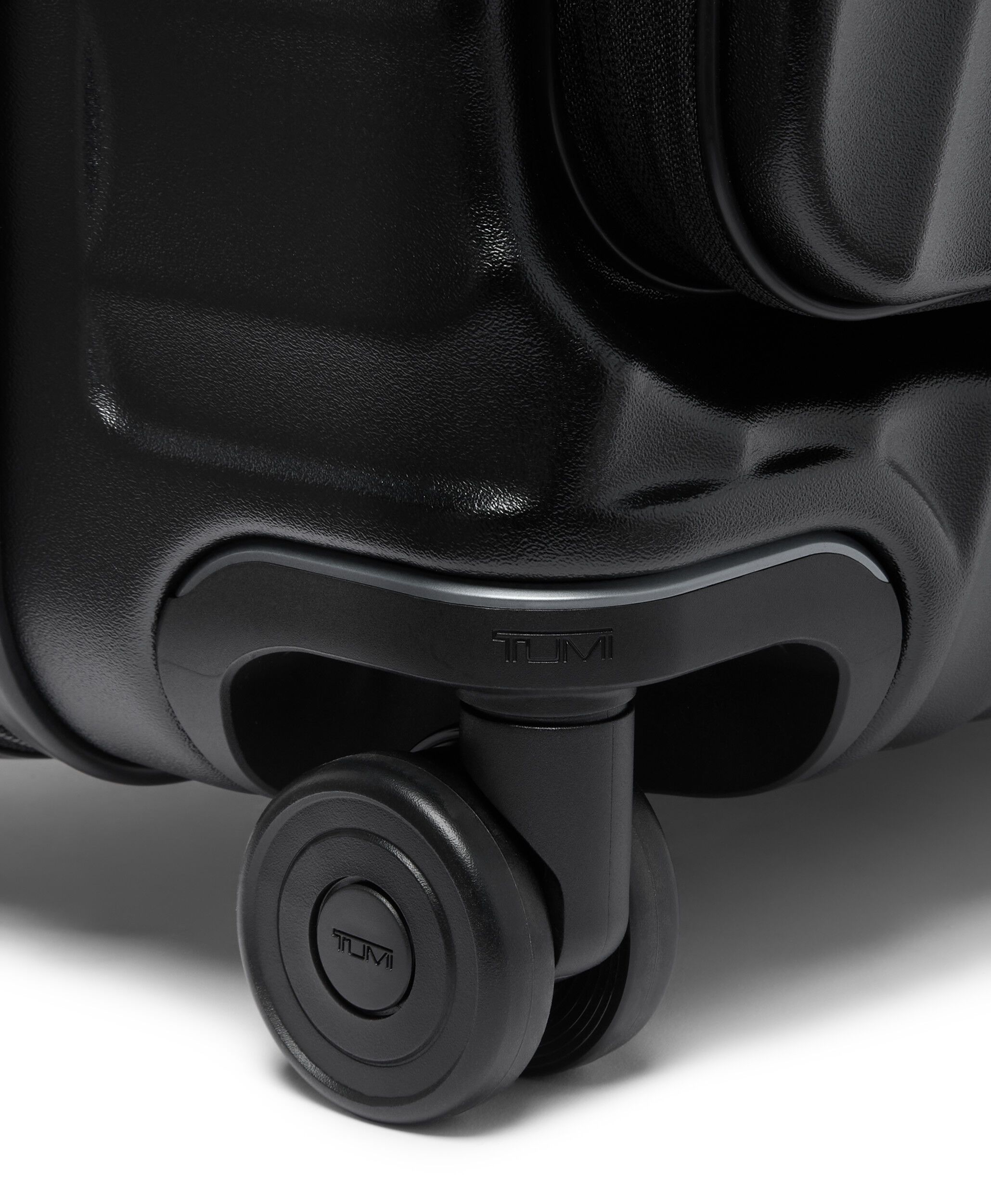 19 Degree Front Access Walizka na 4 kołach poszerzany 76cm