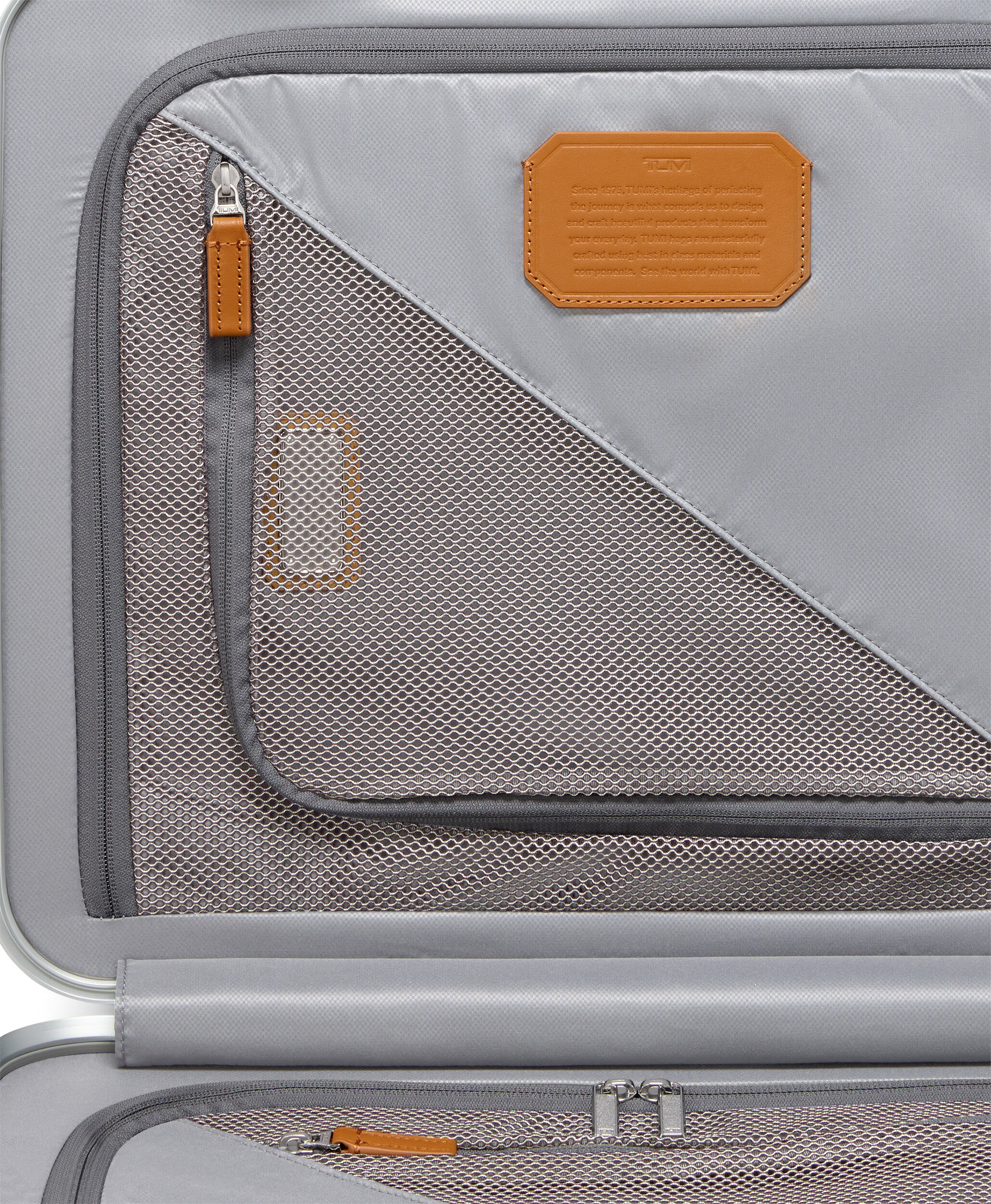 TUMI Walizka Kabinowa Continental 56 cm